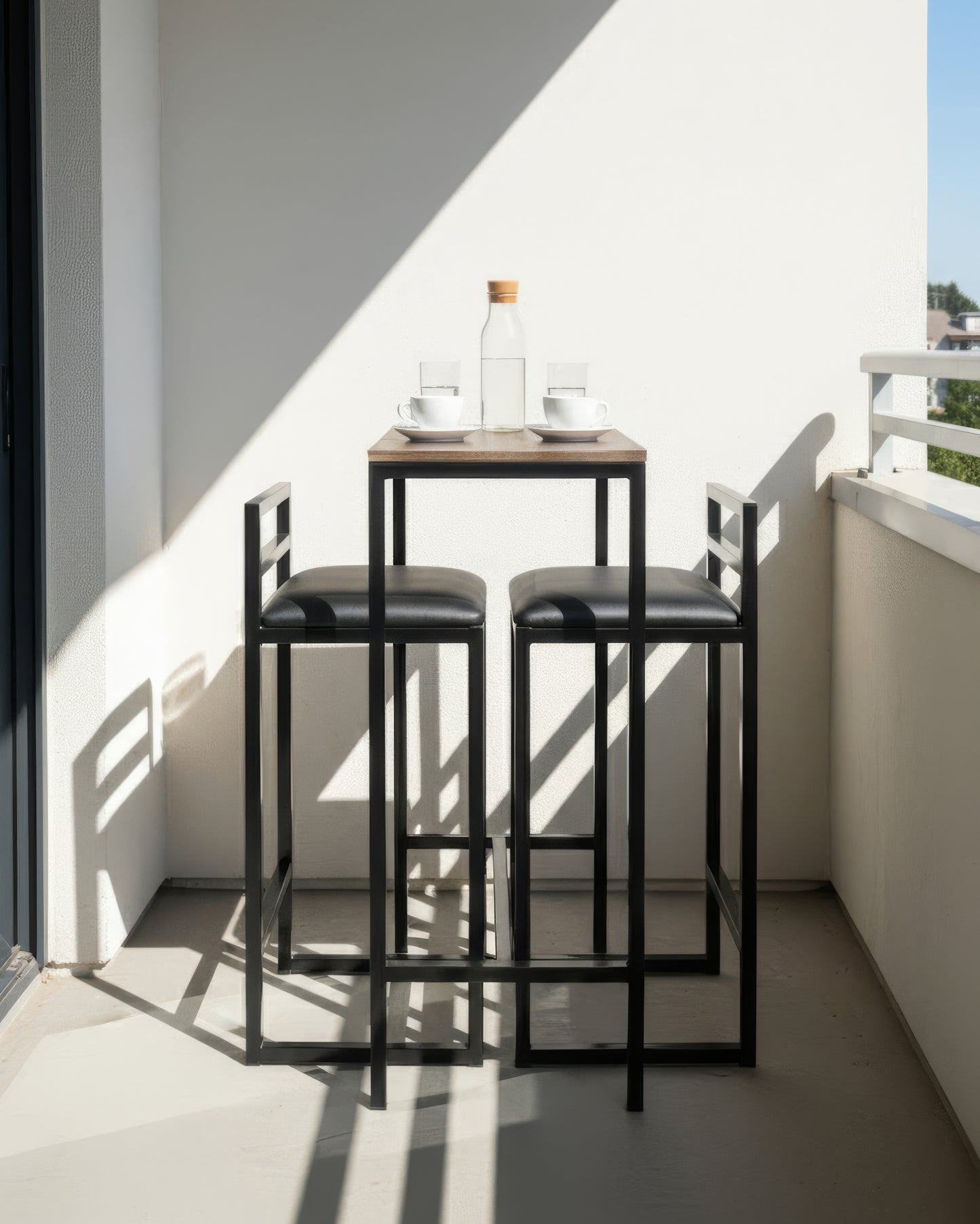 Table Bistrot Suédois P.F + 2 Chaises Bistrot