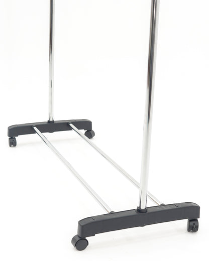 Portant Extensible à Vêtements avec Support de Chaussures