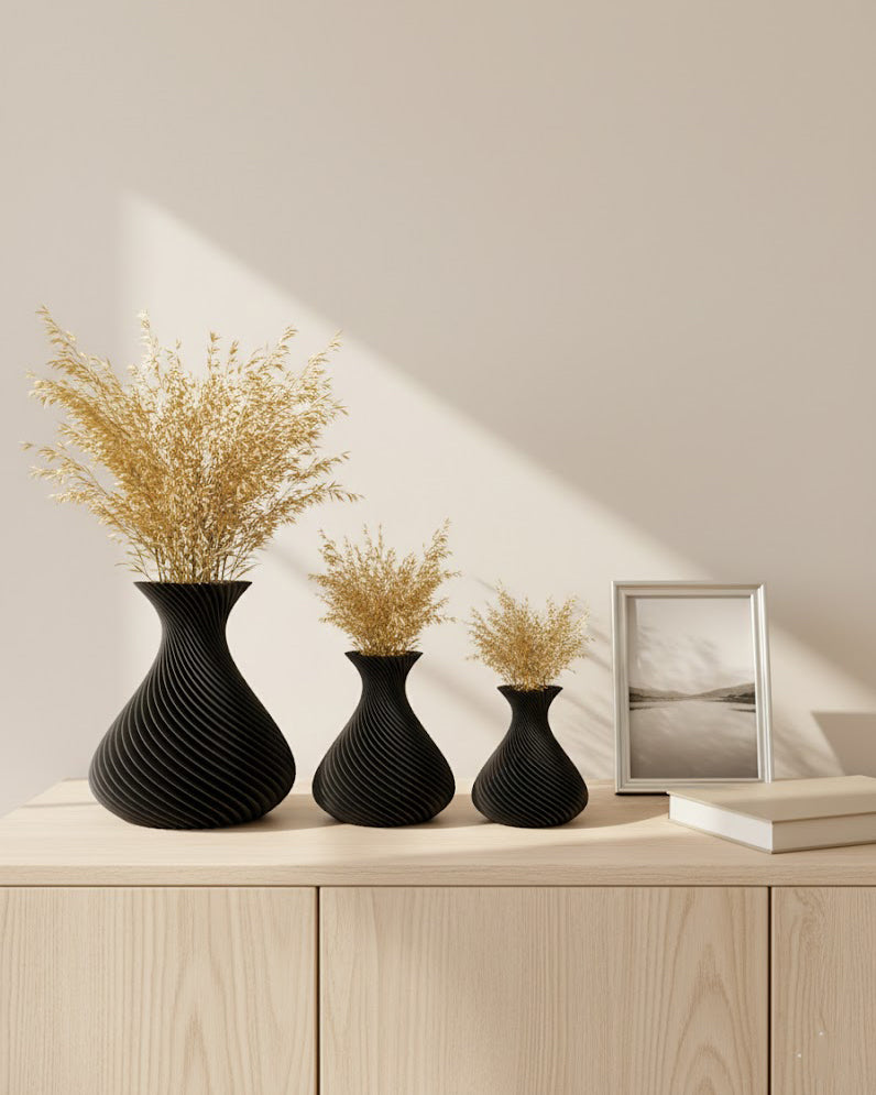 Set de 3 Vases Décoratifs Spiralés en Polymère – Noir Mat