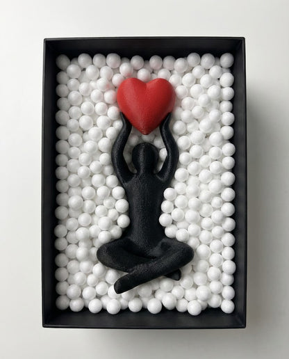 Sculpture Décorative Cœur – Noir Mat & Rouge